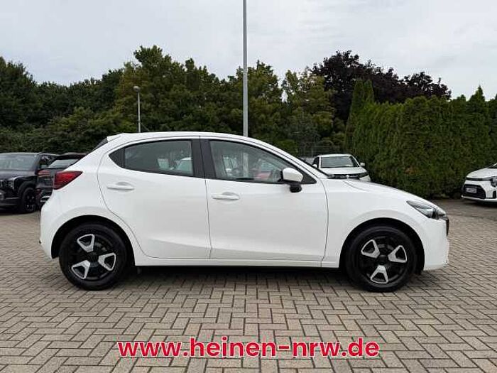 Mazda 2 1.5 SKYACTIV-G 75 Center-Line LED+Facelift