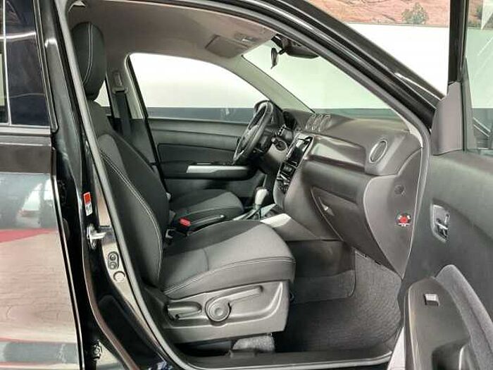Suzuki Vitara 1.5 Comfort Allgrip NAVI+RÜCKFAHRKAMERA