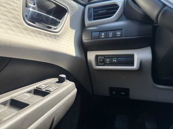 Suzuki Swift 1.2 Dualjet Comfort NAVI+CARPLAY+DAB-RADIO