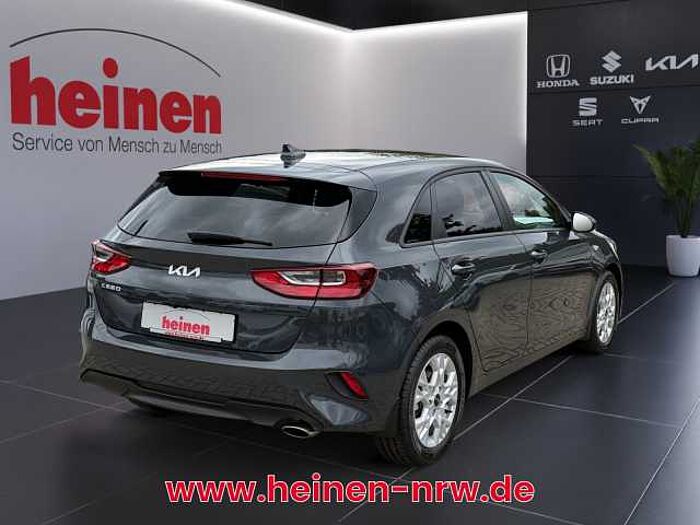 Kia ceed 1.5T DCT LX PLUS SPECIAL LM+KAMERA+NAVI+DAB cee'd