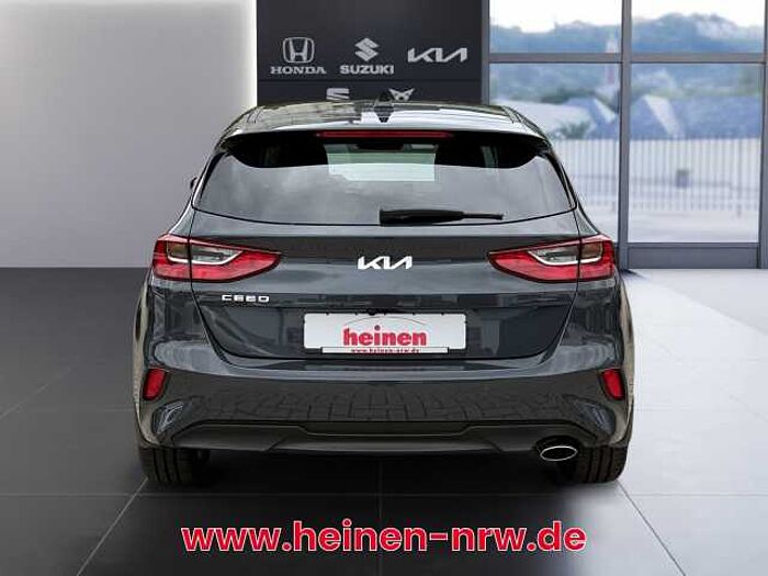 Kia ceed 1.5T DCT LX PLUS SPECIAL LM+KAMERA+NAVI+DAB cee'd