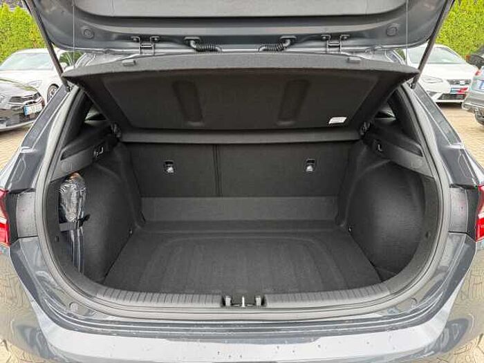 Kia ceed 1.5T DCT LX PLUS SPECIAL LM+KAMERA+NAVI+DAB cee'd