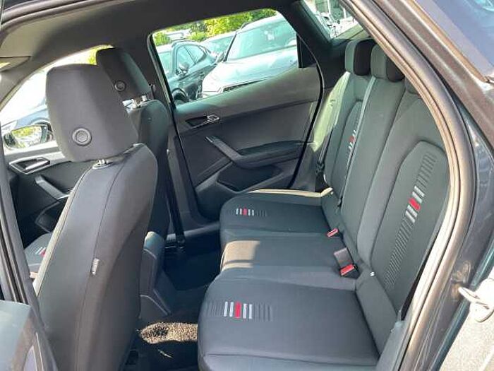 SEAT Arona 1.0 TSI FR ACC+LED+Navi+SHZ+Winterp.