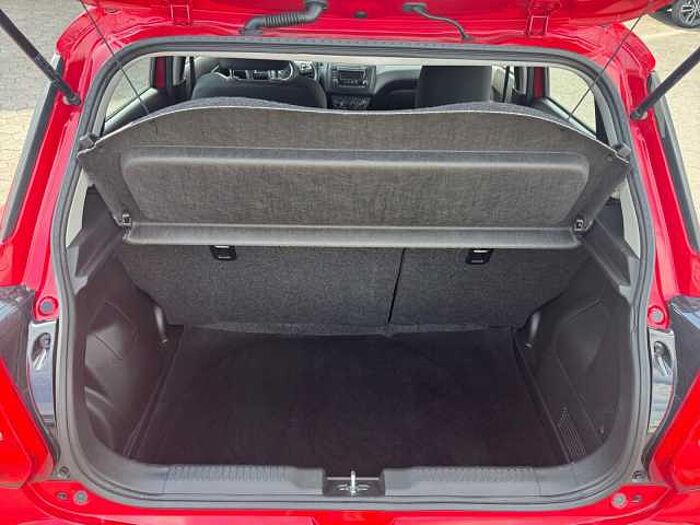 Suzuki Swift 1.2 Dualjet Club BLUETOOTH+DAB-RADIO+KLIMA