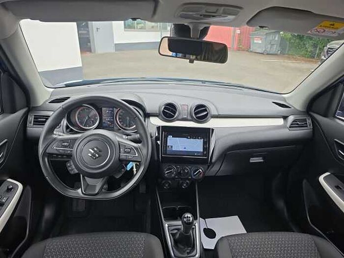Suzuki Swift 1.2 Comfort Hybrid NAVI+DAB-RADIO+CARPLAY