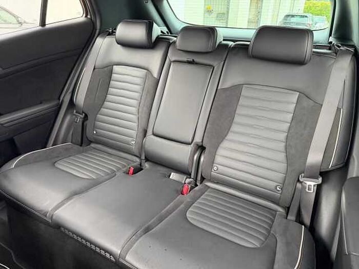 Kia SPORTAGE 1.6T HEV DCT GT-Line LED+NAVI+DAB