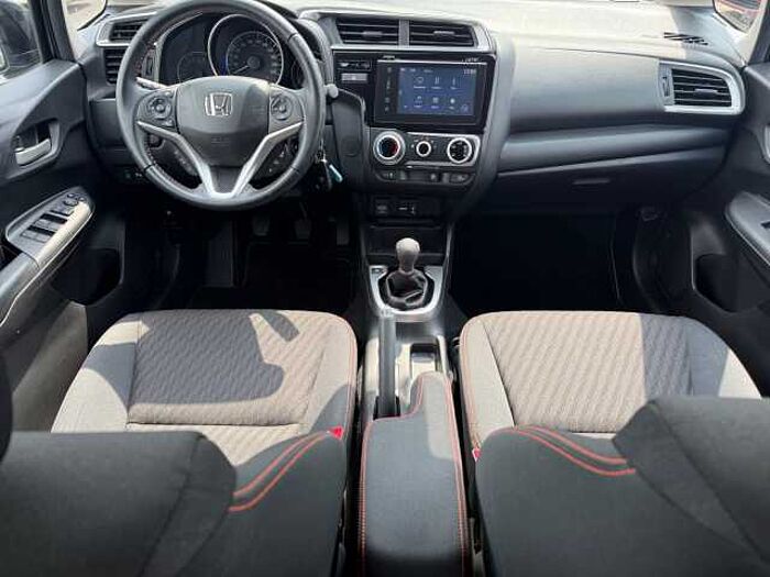 Honda Jazz 1.5 i-VTEC Dynamic DAB-RADIO+NAVI+TEMPOMAT