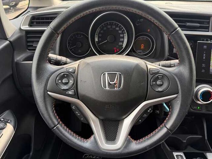 Honda Jazz 1.5 i-VTEC Dynamic DAB-RADIO+NAVI+TEMPOMAT
