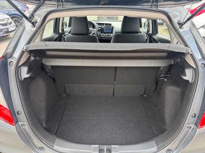 Honda Jazz 1.5 i-VTEC Dynamic DAB-RADIO+NAVI+TEMPOMAT