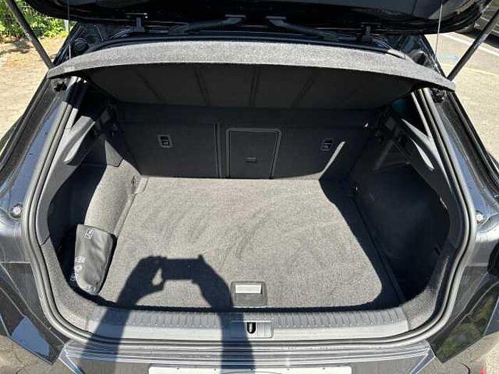 CUPRA FORMENTOR 2.0 TSI 4DRIVE VZ MATRIX-LED+NAVI