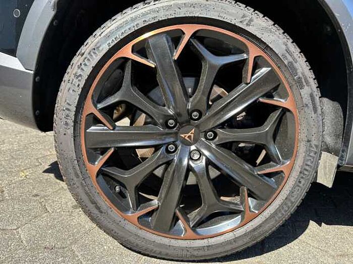 CUPRA FORMENTOR 2.0 TSI 4DRIVE VZ MATRIX-LED+NAVI