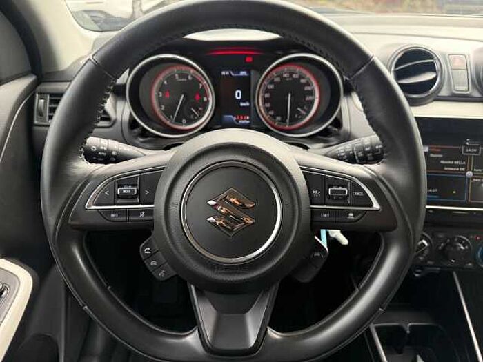 Suzuki SWIFT 1.2 COMFORT HYBRID NAVI+SITZHEIZUNG