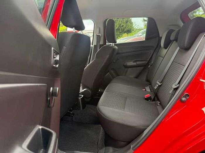 Suzuki SWIFT 1.2 COMFORT HYBRID NAVI+SITZHEIZUNG