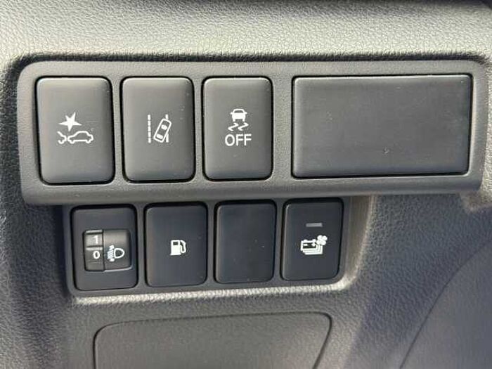 Mitsubishi ECLIPSE CROSS 2.4 PHEV BASIS 2-ZONEN KLIMA