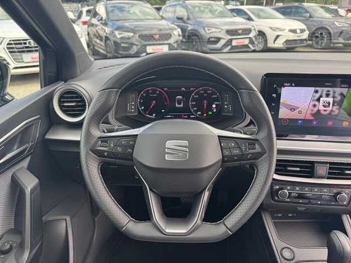 SEAT Arona FR 1.0 TSI DSG ACC+LED+Navi+SHZ+2xKlima 85 kW