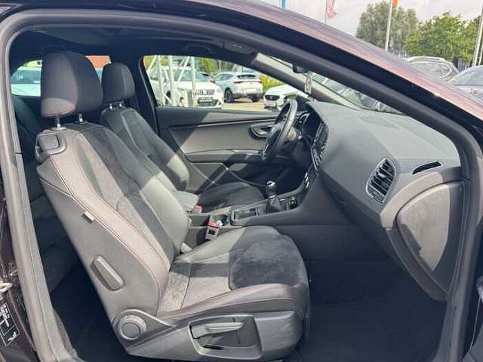 SEAT Leon SC 1.4 TSI ACT FR Alcantara+LED+Navi+SD