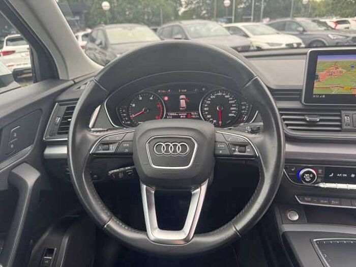 Audi Q5 40 2.0 TDI Quattro Sport DSG ACC+LED+Navi+SHZ