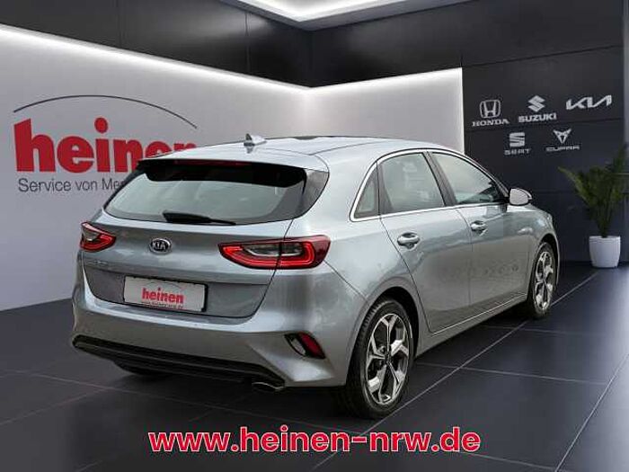 Kia ceed 1.6 CRDi DCT Spirit NAVI LED ACC cee'd