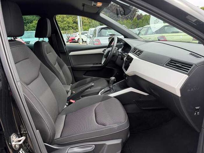 SEAT Arona 1.0 TSI DSG Xcellence NAVI LED KESSY 17Z