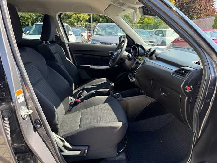 Suzuki SWIFT 1.2 COMFORT+ PLUS ACC+LED+SHZ+KAMERA