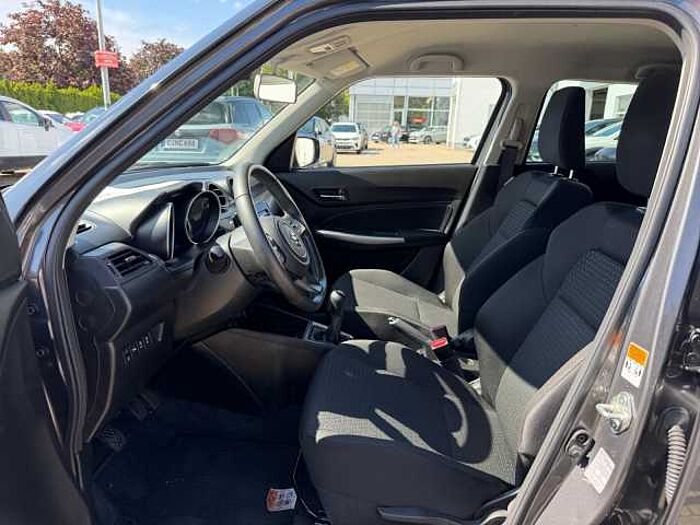 Suzuki SWIFT 1.2 COMFORT+ PLUS ACC+LED+SHZ+KAMERA
