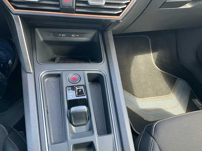 CUPRA Formentor 1.4 e-Hybrid DSG LED CARPLAY+ANDROID Basis