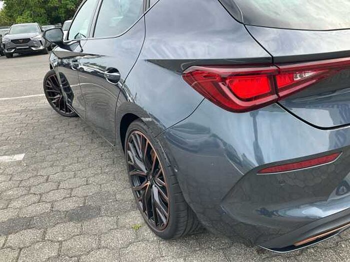 CUPRA Leon 1.4 e-HYBRID VZ DSG NAVI LED VISION-PLUS