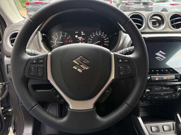 Suzuki Vitara 1.4 DITC 4x2 Comfort NAVI LED ACC
