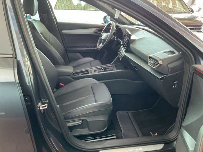CUPRA Formentor 1.5 TSI DSG AHK+LED+19Z LM-FELGEN