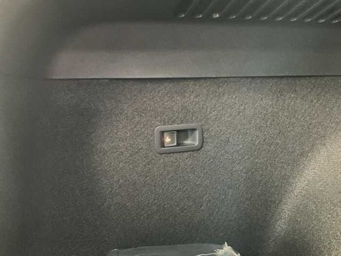CUPRA Formentor 1.5 TSI DSG AHK+LED+19Z LM-FELGEN