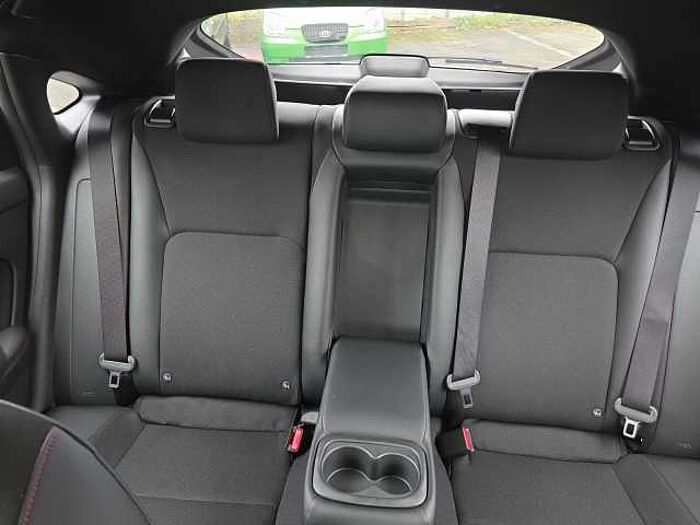 Honda CIVIC 2.0 SPORT NAVI ALARM LED SCHEINWERFER