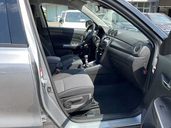 Suzuki Vitara 1.4 4x2 Comfort TEMPOMAT+17Z LM-FELGEN
