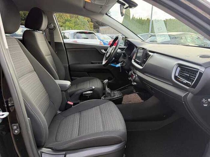 Kia Stonic 1.0 T-GDI Vision SHZ+KlimaA+LM+PDC