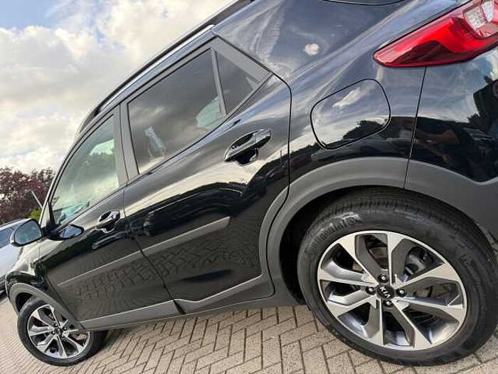 Kia Stonic 1.0 T-GDI Vision SHZ+KlimaA+LM+PDC