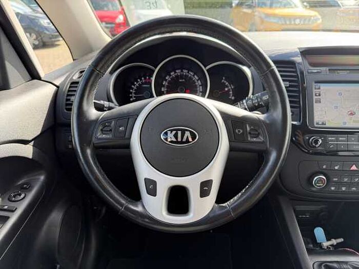 Kia VENGA 1.6 DREAM TEAM NAVI+SHZ+Kam. +LM+KLIMAAUTO.