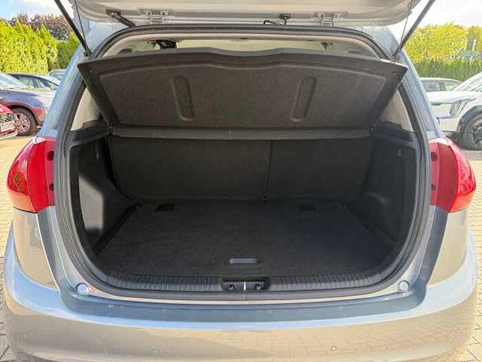 Kia VENGA 1.6 DREAM TEAM NAVI+SHZ+Kam. +LM+KLIMAAUTO.