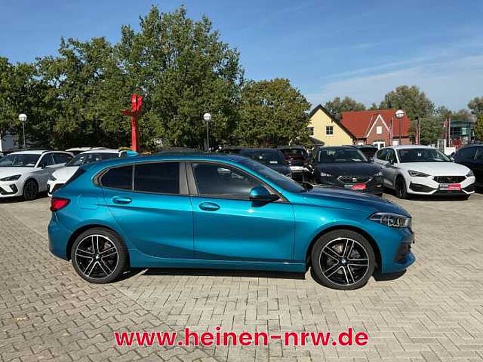 BMW 118i Limousine Advantage AHK+LED+Navi+SHZ+LM+PDC 118