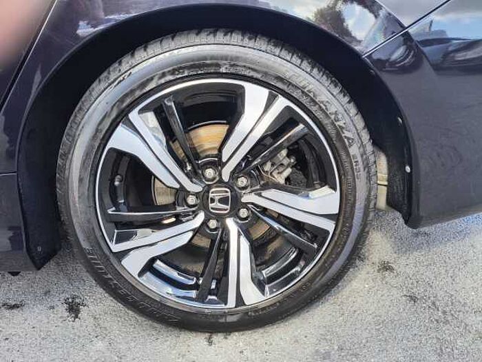 Honda CIVIC 1.5 VTEC EXECUTIVE LED-SCHEINWERFER