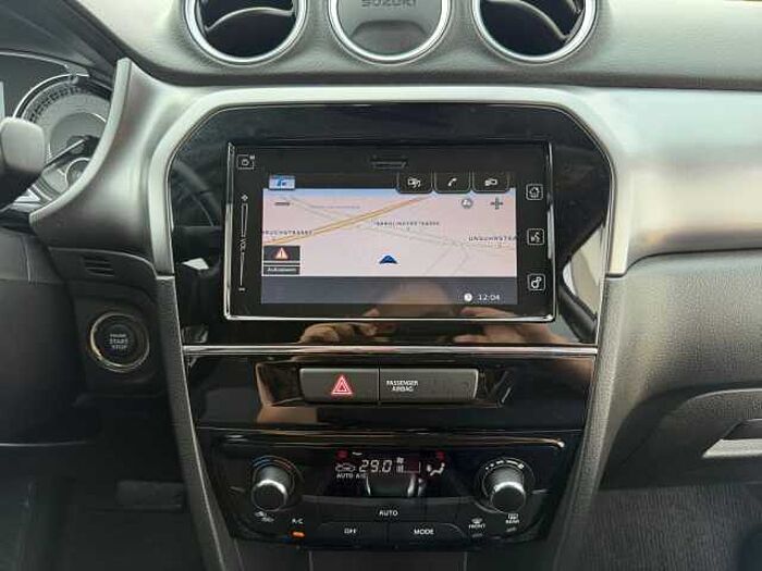 Suzuki Vitara 1.5 Comfort AGS LED+NAVI+KLIMAAUTO. +KAM.
