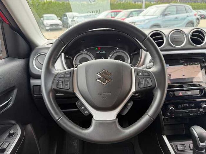 Suzuki Vitara 1.5 Comfort AGS LED+NAVI+KLIMAAUTO. +KAM.