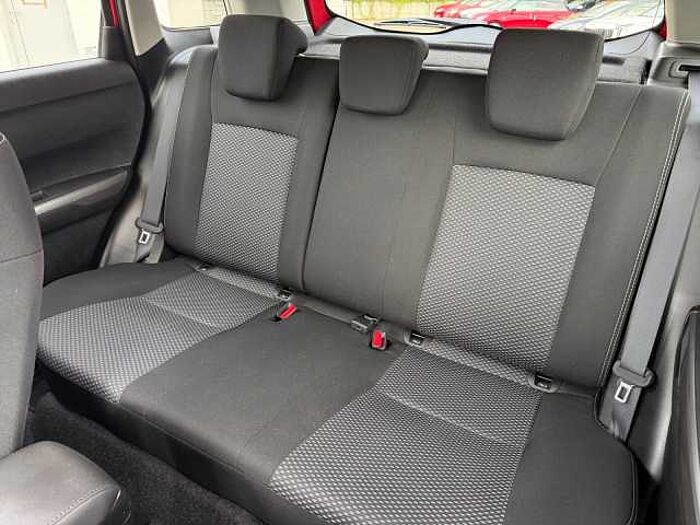 Suzuki Vitara 1.5 Comfort AGS LED+NAVI+KLIMAAUTO. +KAM.