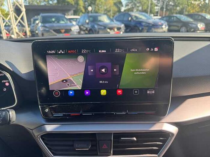 SEAT Leon Sportstourer FR 1.5 eTSI DSG NAVI LED AHK