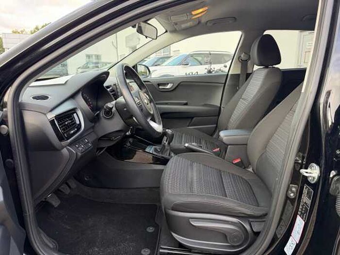 Kia Stonic 1.0 T-GDI Vision SHZ+KlimaA+LM+PDC